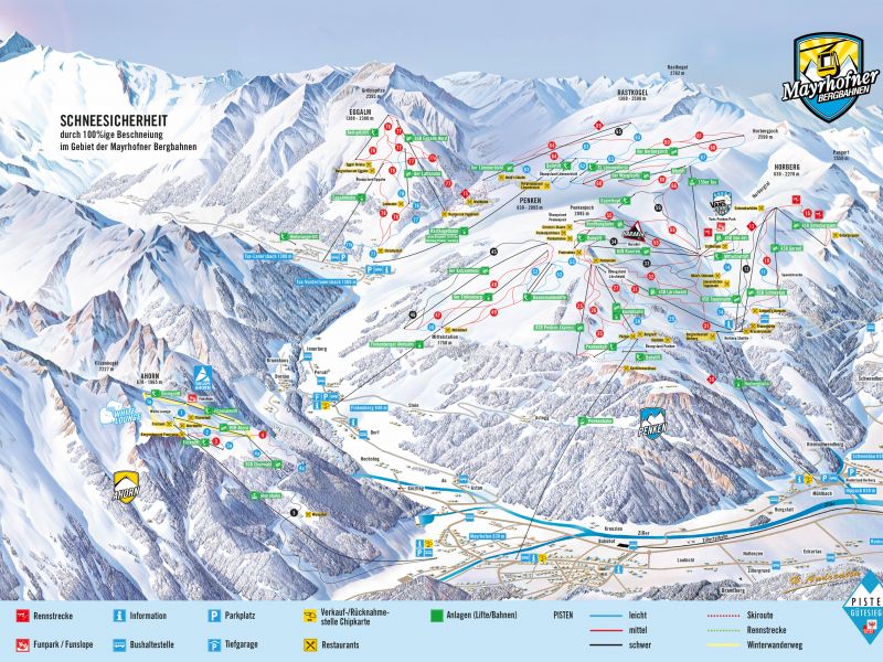 MayrhofnerBergbahnenPistenpanorama.jpg