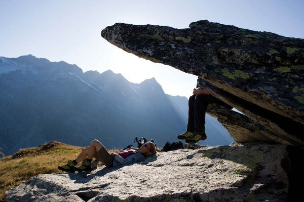 wandernamhorn_zillertaltourismusgmbh_berndritschel.jpg