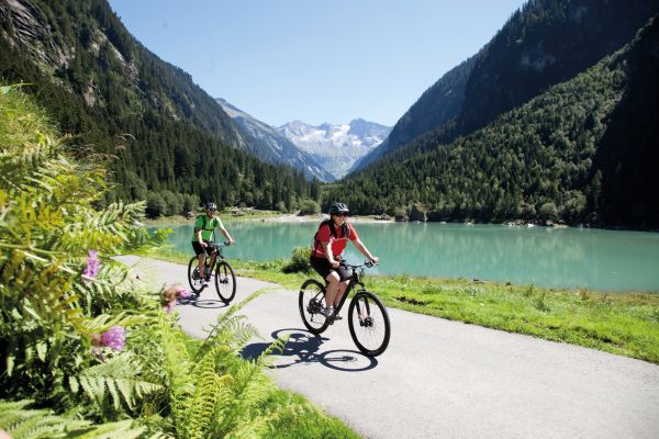 mayrhofen_ebike.jpg